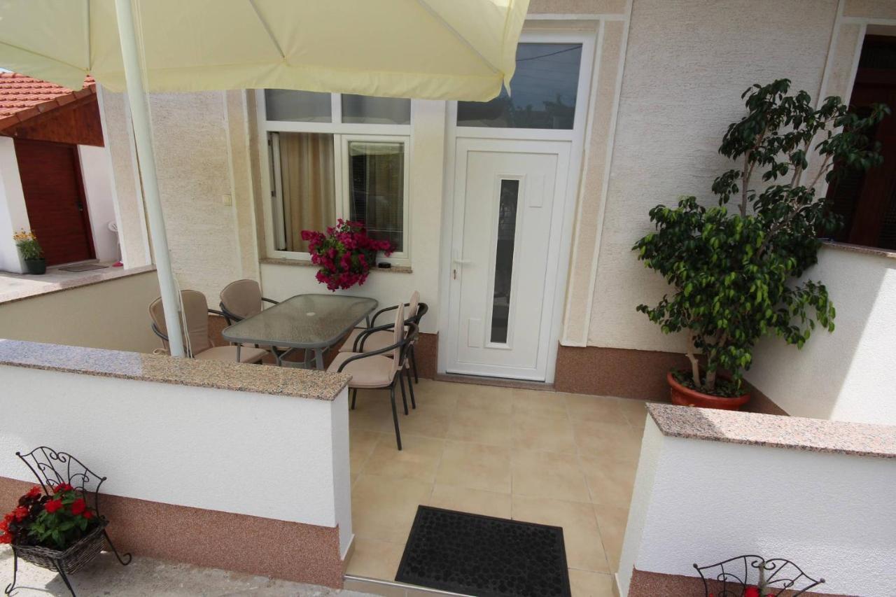 Family Apartment Mirela Borik Zadar Extérieur photo