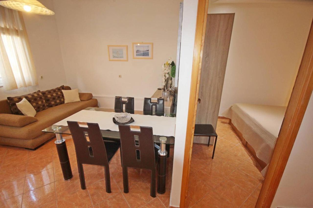 Family Apartment Mirela Borik Zadar Extérieur photo